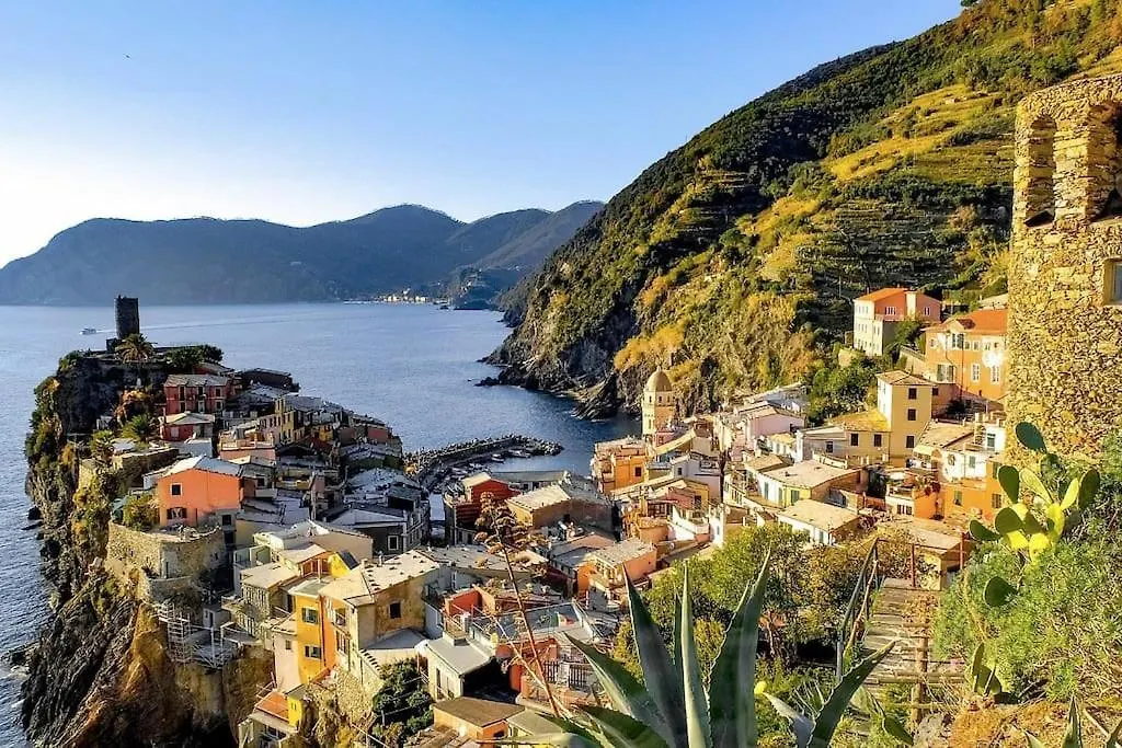 Maison De Village Avec Piscine Au-Dessus Des Cinque Terre Madonna del Trezzo Italy